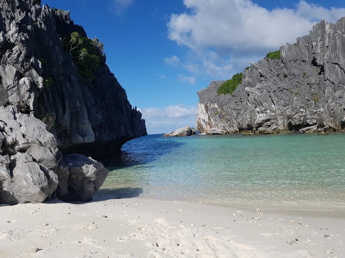 Sunny Island Resort (Adults Only) 엘니도 외부 사진